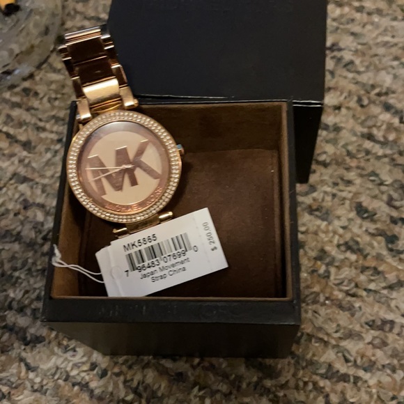 Brand new Michael Kors Rosa gold watch main image 4